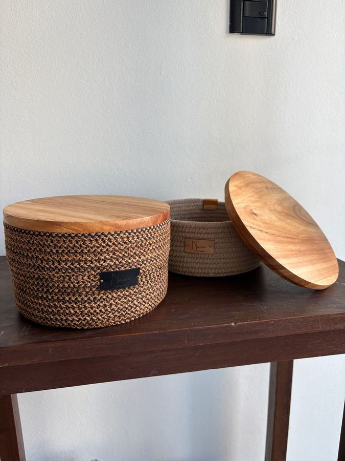 CUENCO CON TAPA DE MADERA